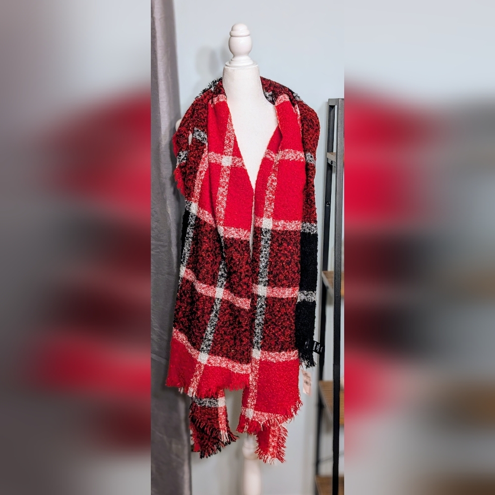 NWT Red Plaid Express Scarf